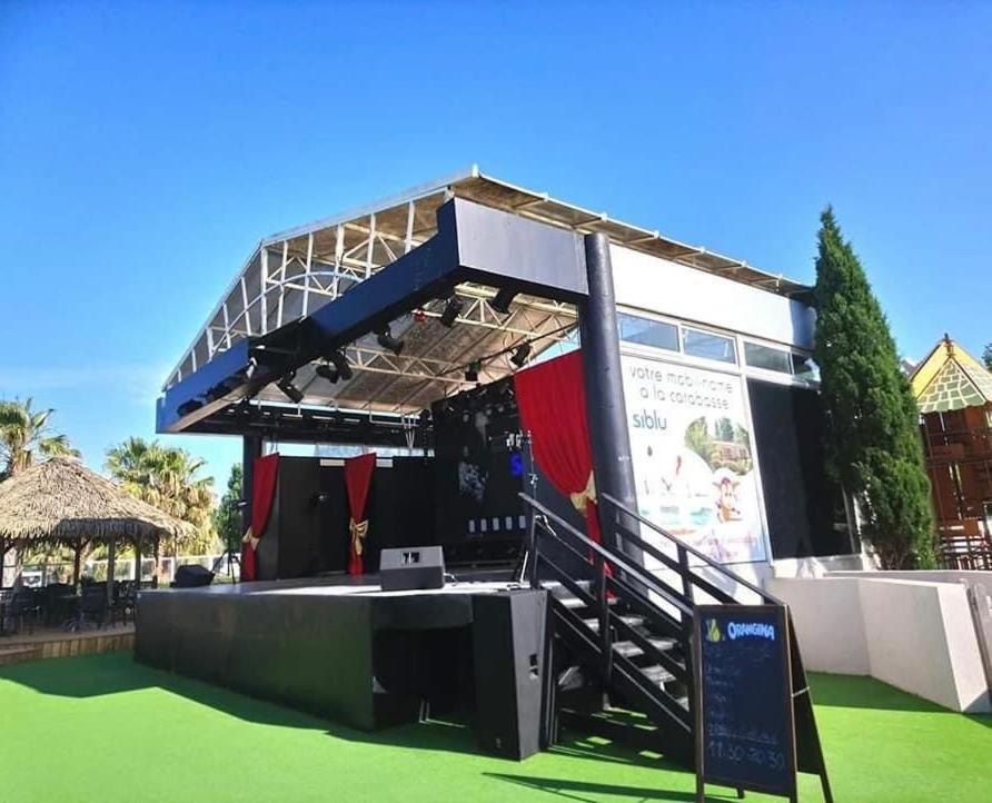 Mobilhome Vias Plage Dans Camping Exterior foto